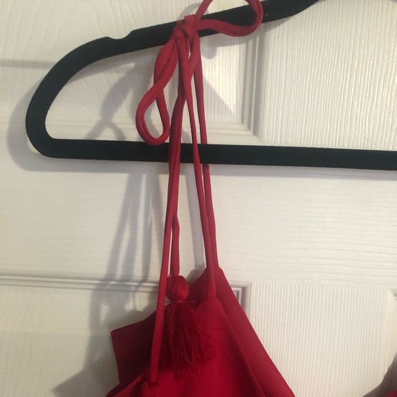 NWT Glamorous Cami Top with Tassel Tie Details - Picture 6 of 10